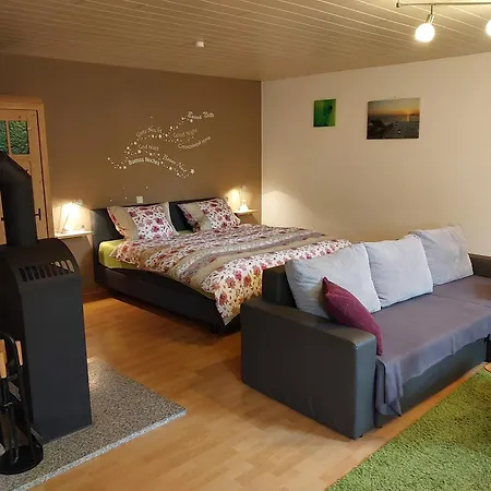 Ferienappartement Weisel Lägenhet *