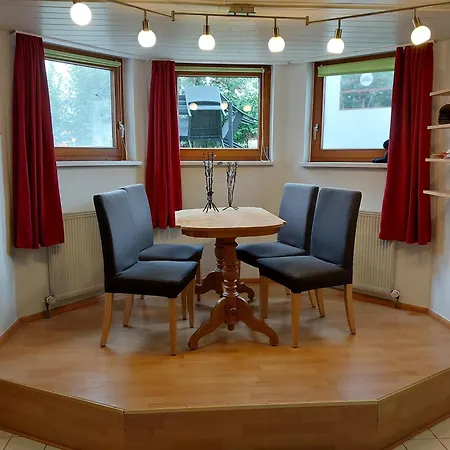 Ferienappartement Weisel Apartment
